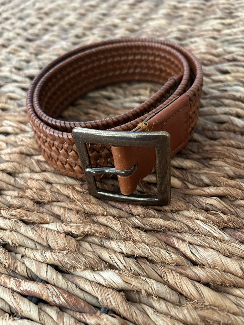 Stretchy Woven Leather Women’s Belt in Light Brown with Antiqued Buckle